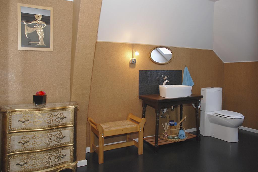 B&B Golden Corner 24 Mechelen Bagian luar foto